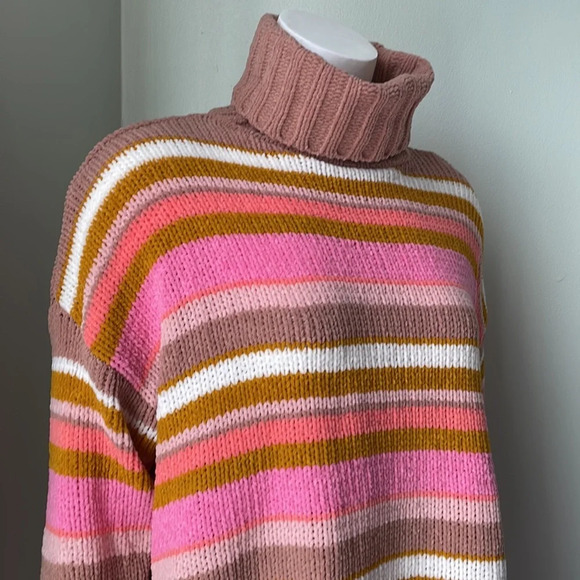 Aerie Tan & Pink Striped Turtleneck Sweater NEW - Picture 5 of 12